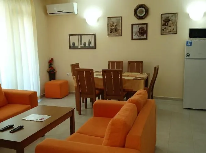 Big Comfortable With 2 Bedrooms Pollo Sunny * サニービーチ